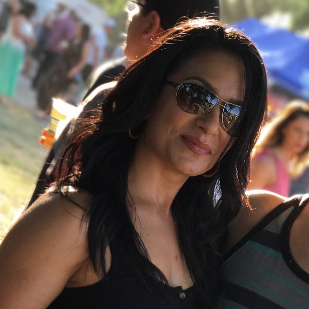 Meet your Posher, Shadie